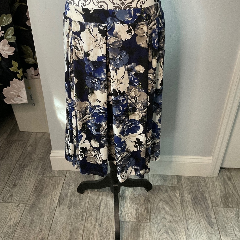 Blue and white floral knee length skirt.